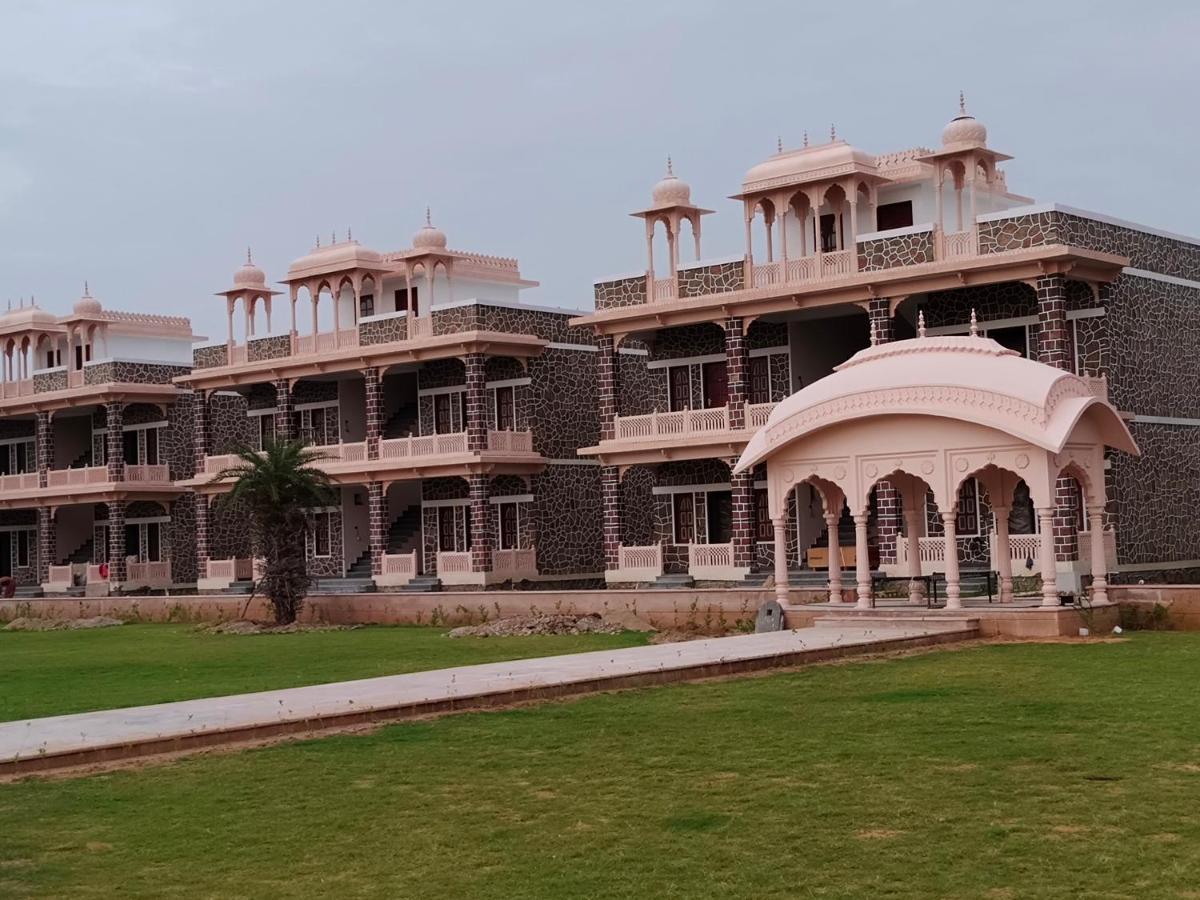 Bhanwar Singh Palace Джайпур Екстер'єр фото
